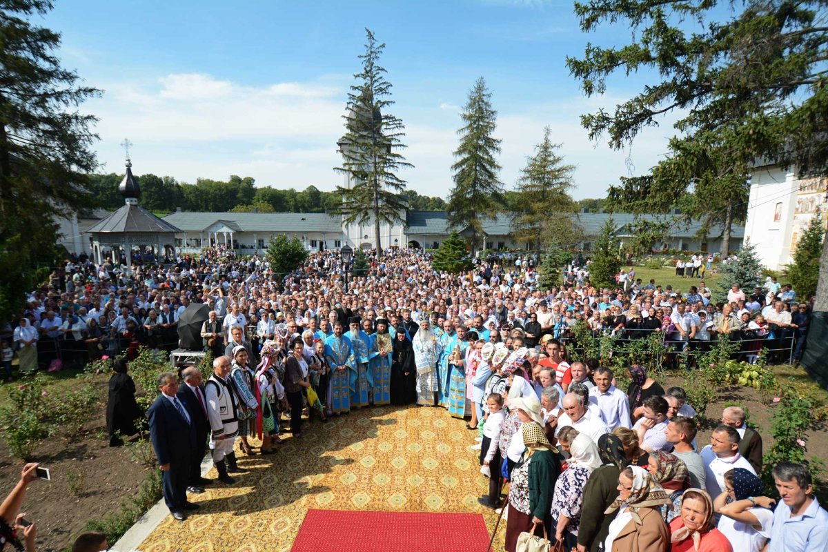 Hramul Mănăstirii Vorona din judeţul Botoşani 125765