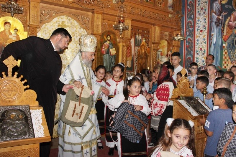 Hramuri și sfințiri de biserici închinate Maicii Domnului 125844