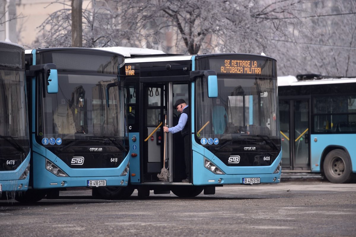 Linii de autobuz speciale pentru elevi 125782