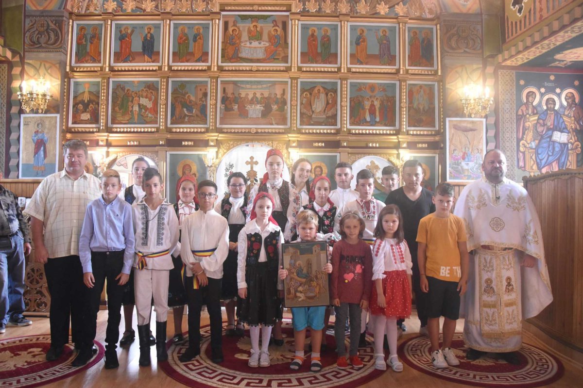 Recital de cântări și pricesne la Subpiatra, Bihor 125887