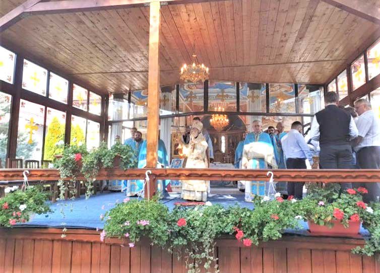 Slujiri arhiereşti la sărbătoarea Naşterii Maicii Domnului 125871