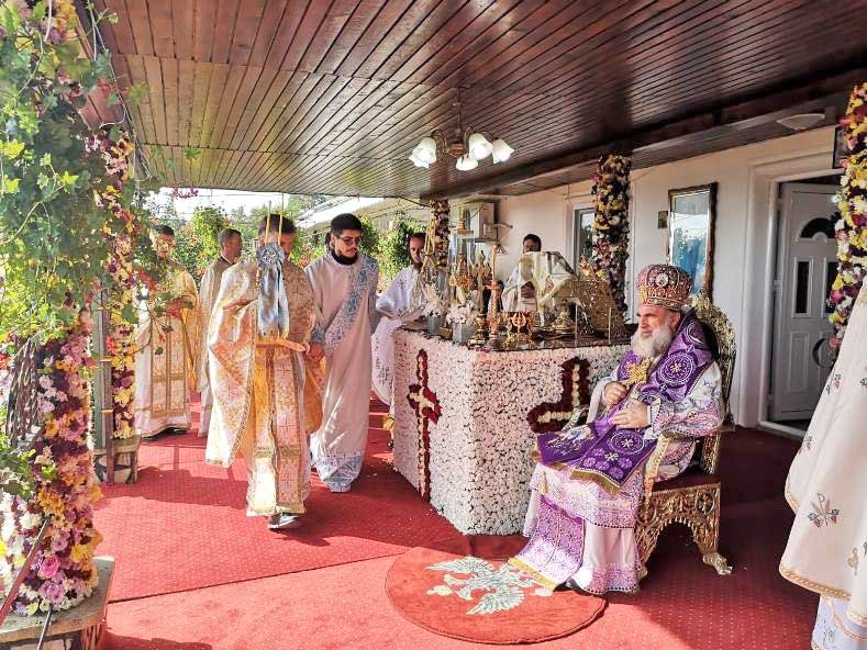 Binecuvântări arhiereşti în Eparhia Romanului şi Bacăului 126000