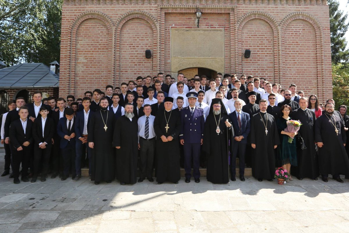 Deschiderea noului an şcolar  la seminarii teologice ortodoxe 125954