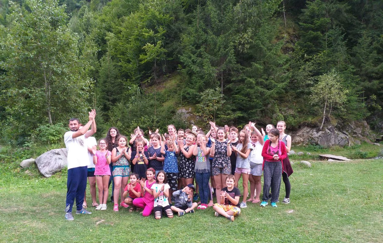 Activități în parohii și tabere pentru copii și tinerii din Protopopiatul Huedin 126064