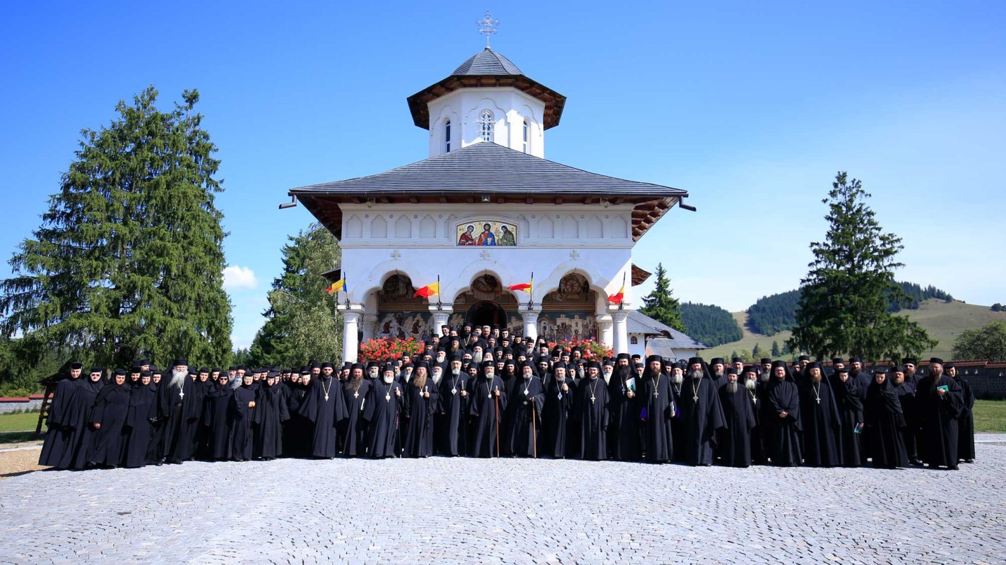 Prima sinaxă a stareților și starețelor din eparhiile Mitropoliei Ardealului 126058