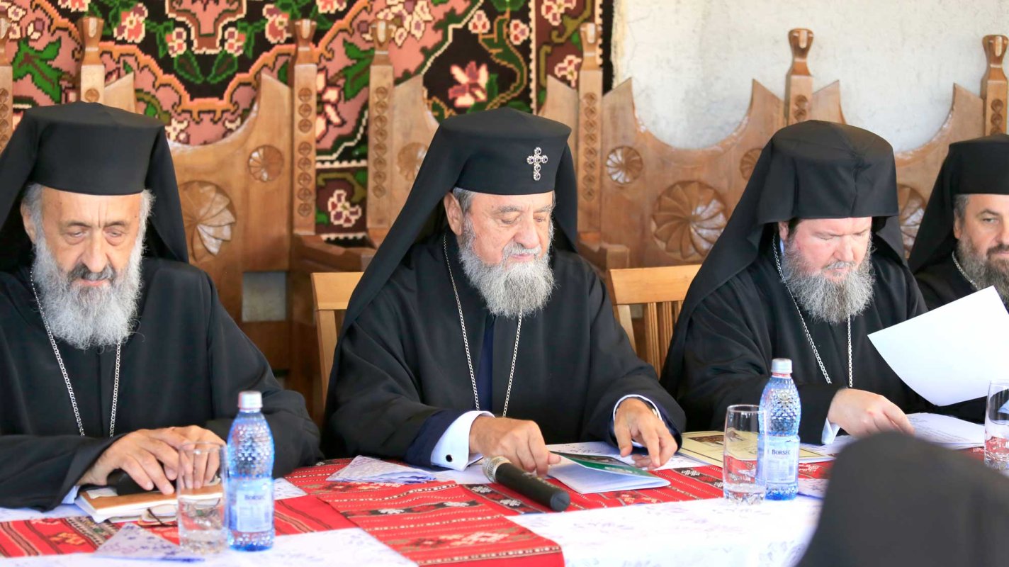 Prima sinaxă a stareților și starețelor din eparhiile Mitropoliei Ardealului 126059