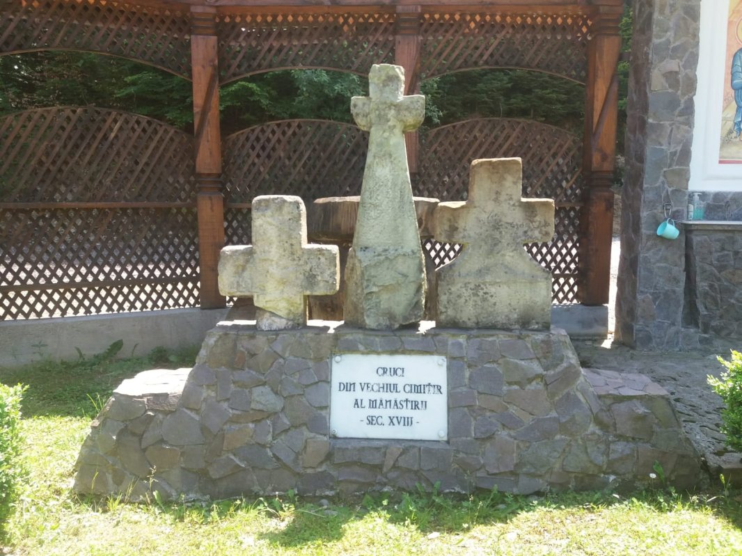 Mănăstirea Berivoi, binecuvântare pentru Țara Făgărașului 126098