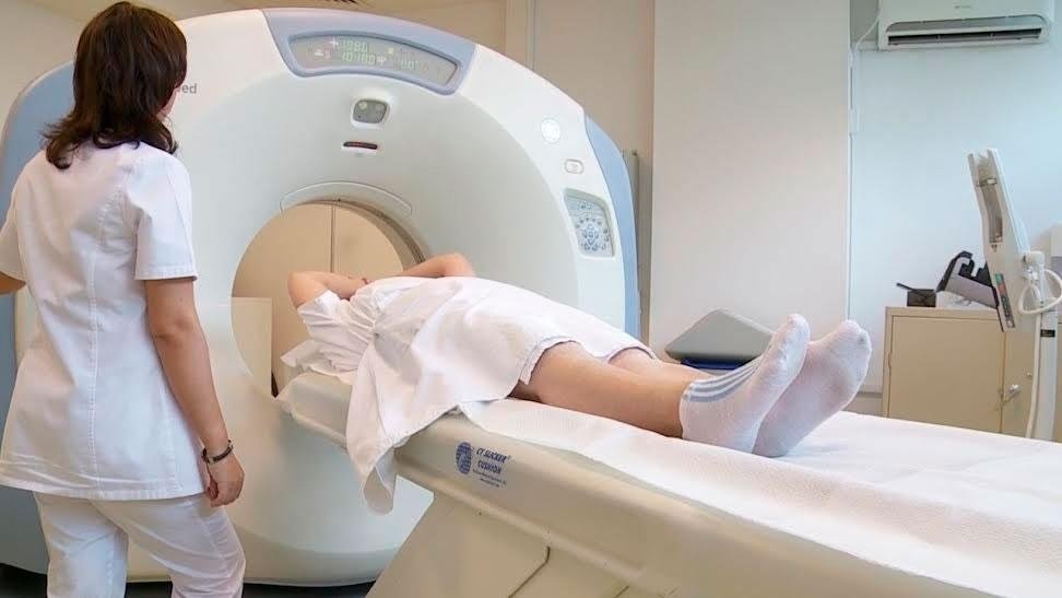 Șapte luni de așteptare pentru RMN la Arad 126125