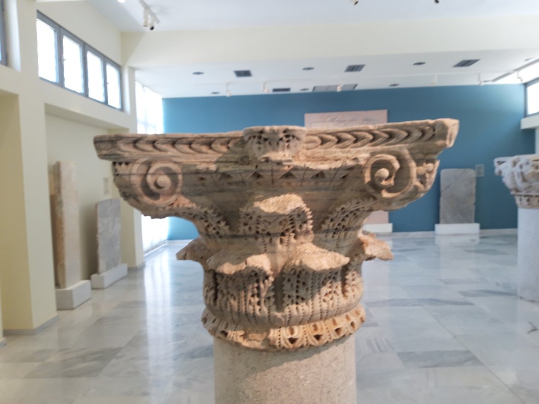 Pe urmele Sfântului Apostol Pavel 126186