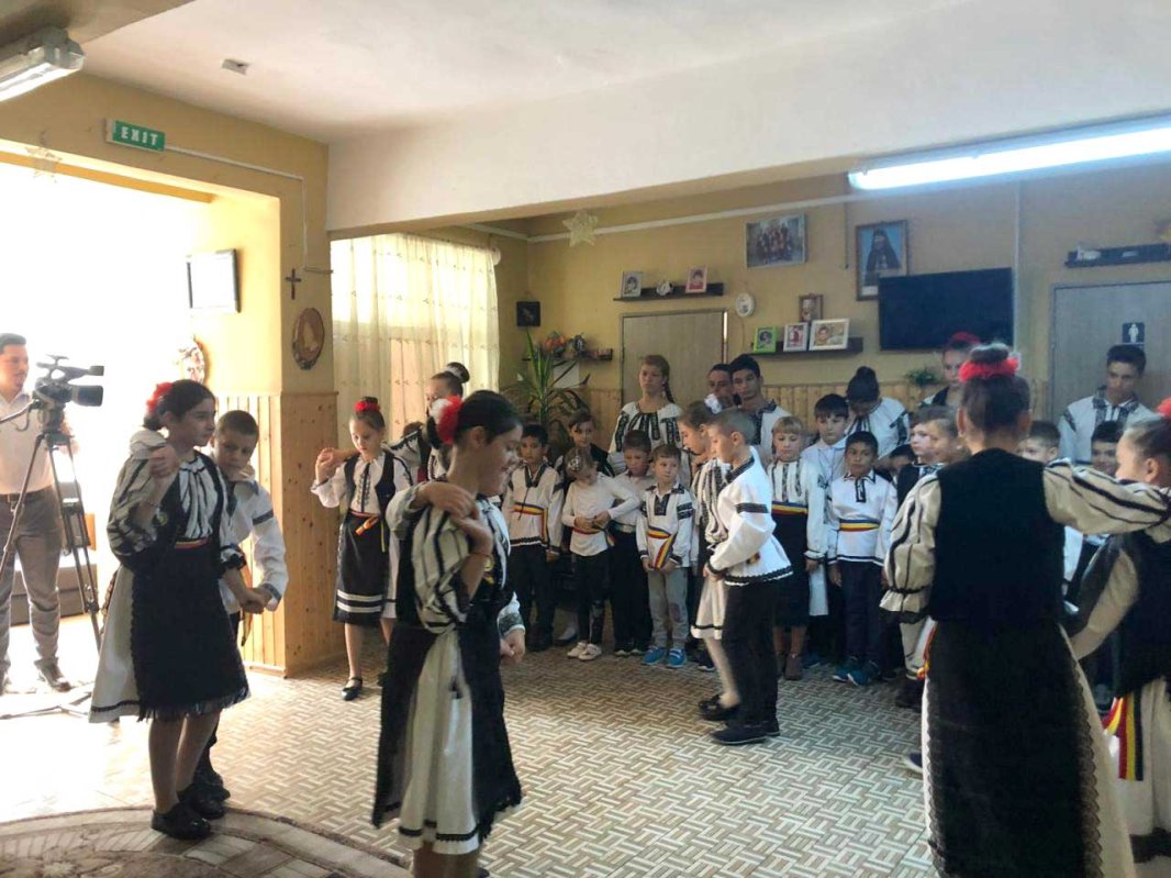 Vizită pastorală la Aşezământul social „Sfântul Mucenic Ciprian” din Ocna Mureş, Alba 126226