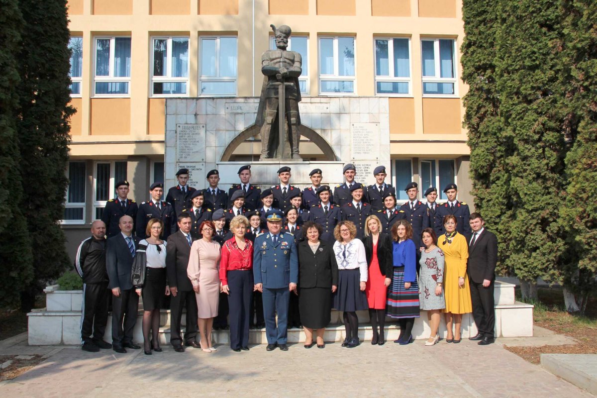 Orice început de școală este o întâlnire cu exigența 125772