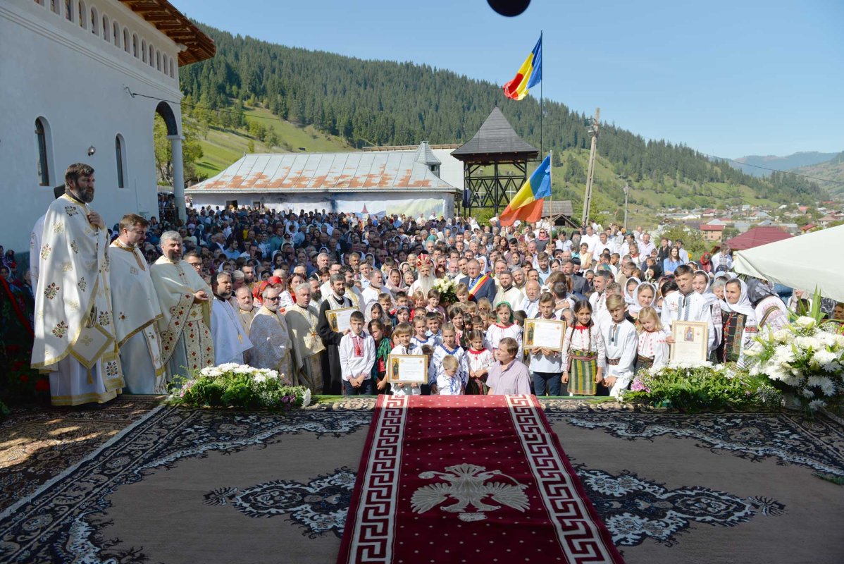 „Omul se leapădă de sine atunci când aşază Sfânta Scriptură drept călăuză” 126419