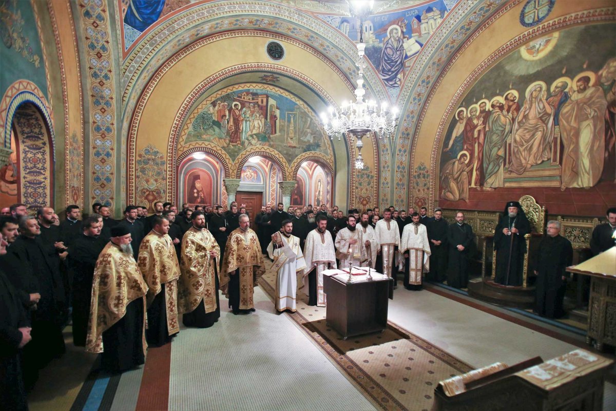 Cursuri la Sibiu pentru obținerea gradelor profesionale în preoție 126672