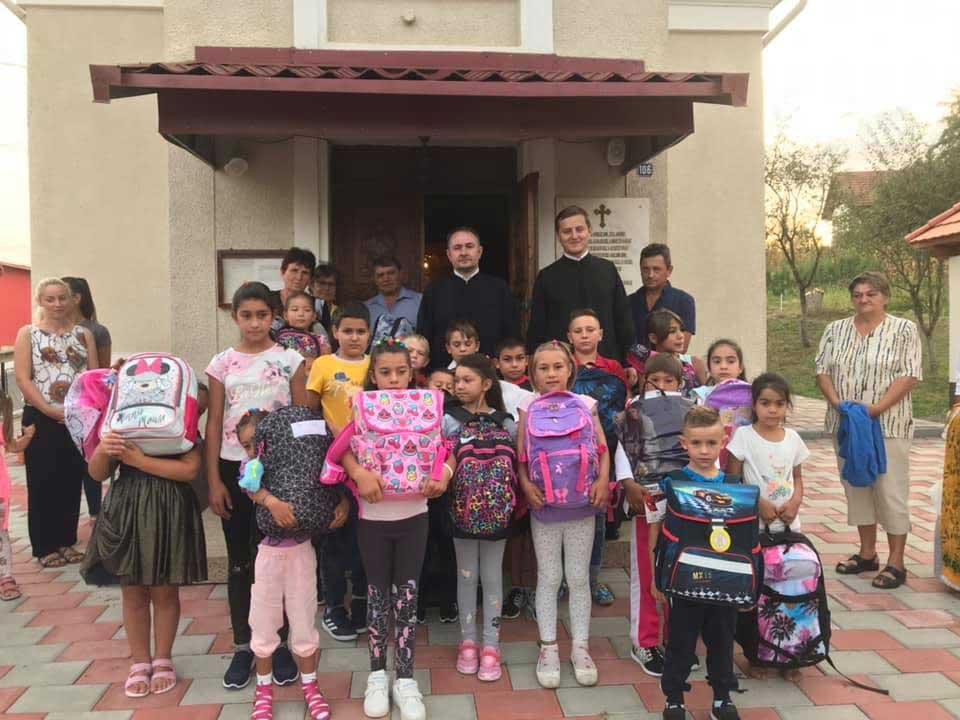 Sprijin pentru elevi din zona rurală, oferit de Parohia Târgu-Mureș VI 126689