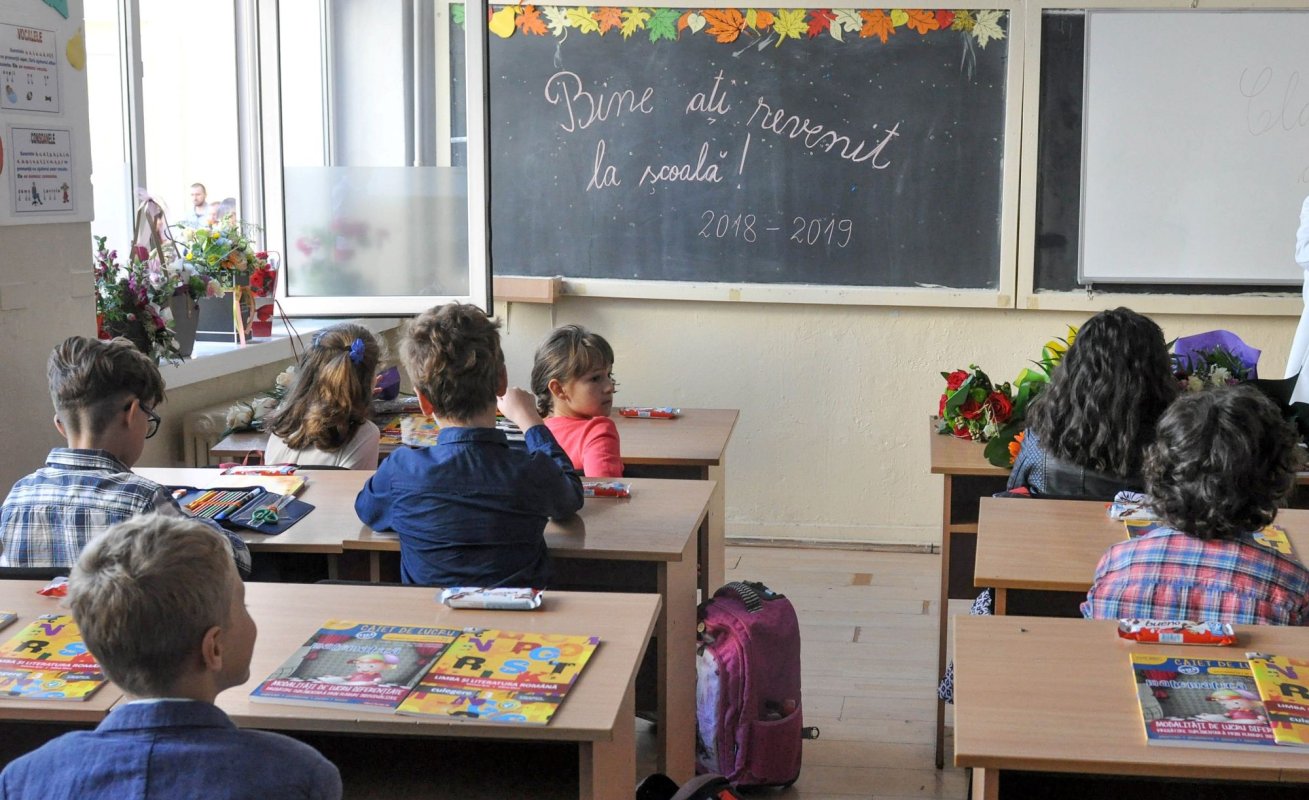 Alocaţii suspendate ­din cauza absenţelor 126707