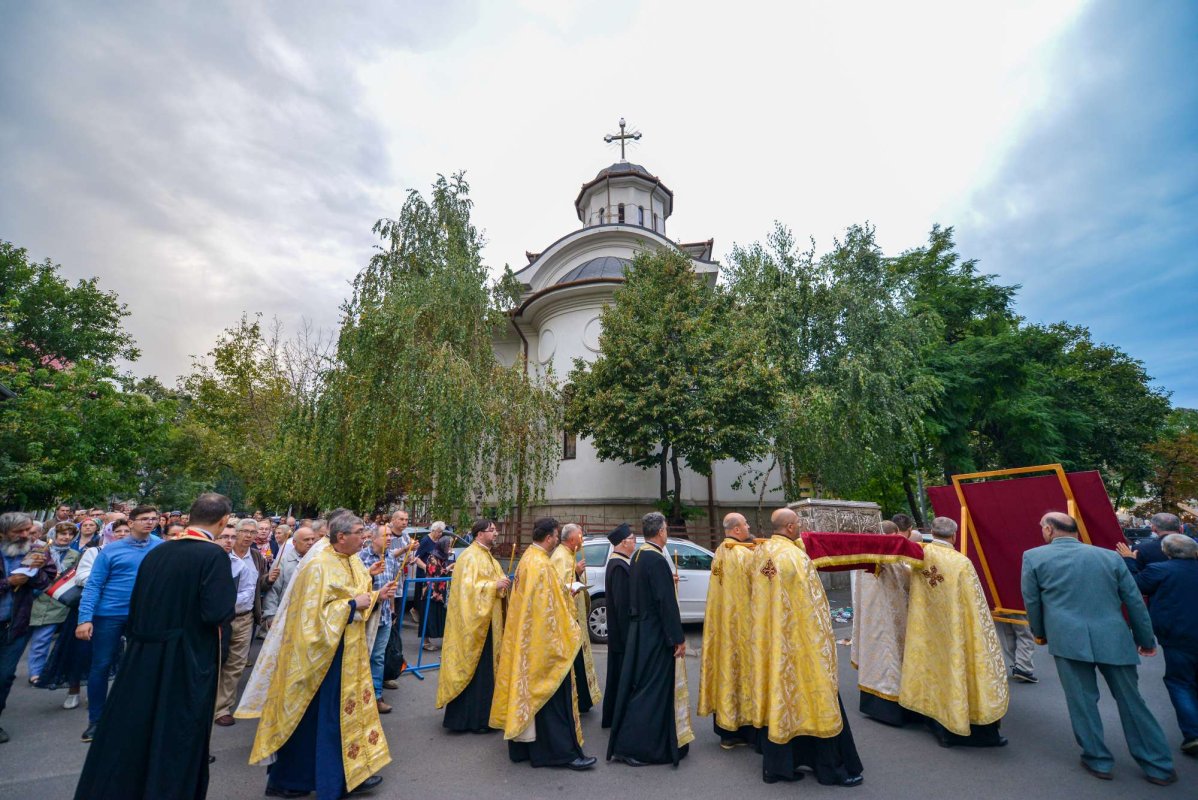 Hramul Parohiei Iancu Vechi-Mătăsari din Capitală 126893