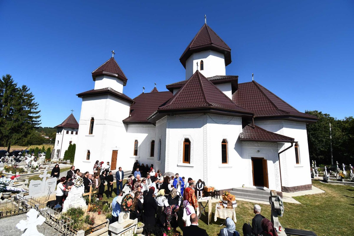 Moment omagial în Parohia „Sfântul Nicolae” - Păltinoasa 127042