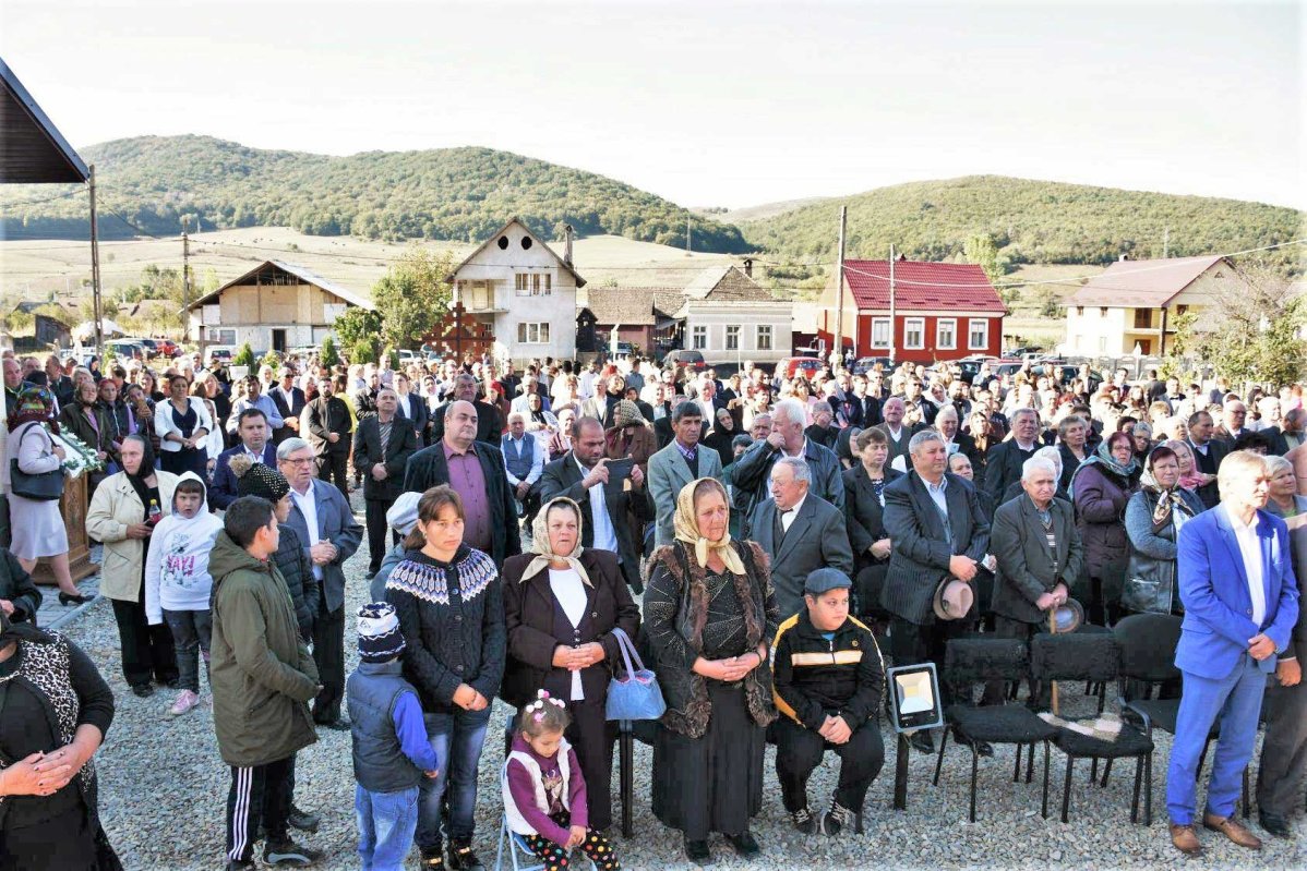 Slujiri arhiereşti în Duminica a 18-a după Rusalii 127271