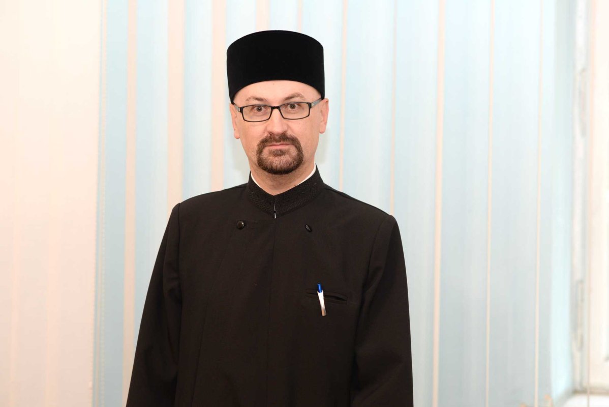 Noi teze de doctorat susţinute la Iaşi 127335