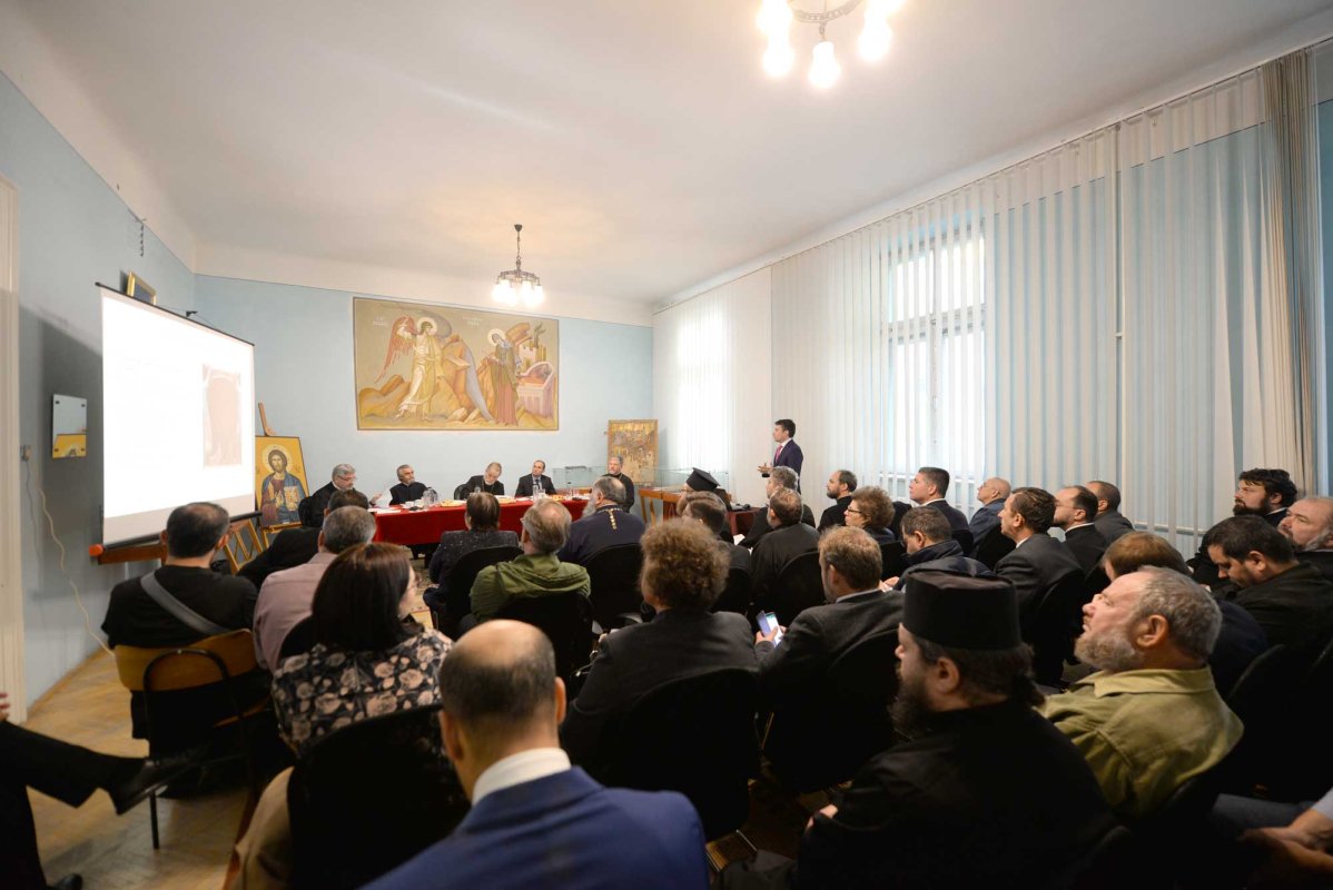 Noi teze de doctorat susţinute la Iaşi 127338