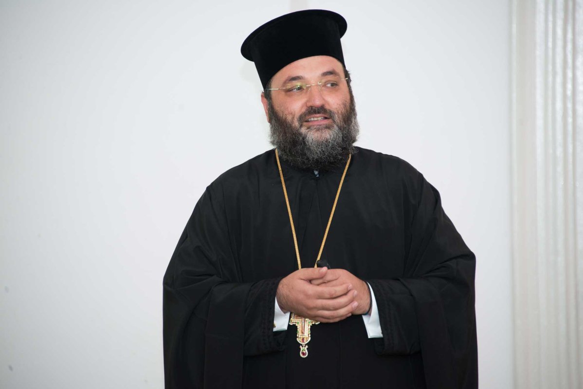 Trei teze de doctorat notate cu „Excelent”, la Facultatea de Teologie Ortodoxă din Iaşi 127406