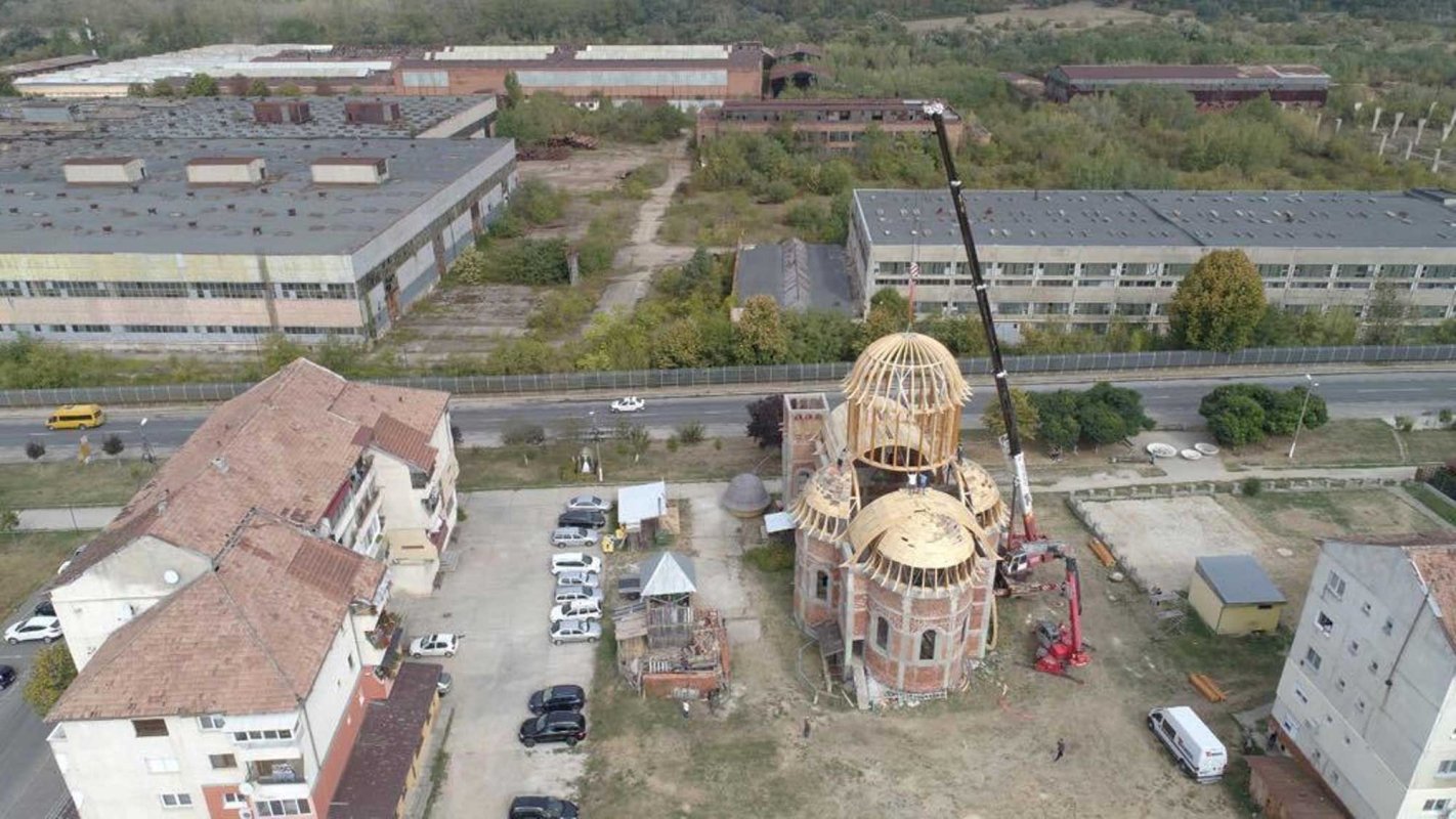 Sărbătoare la Biserica „Adormirea Maicii Domnului” din Bocșa 127459