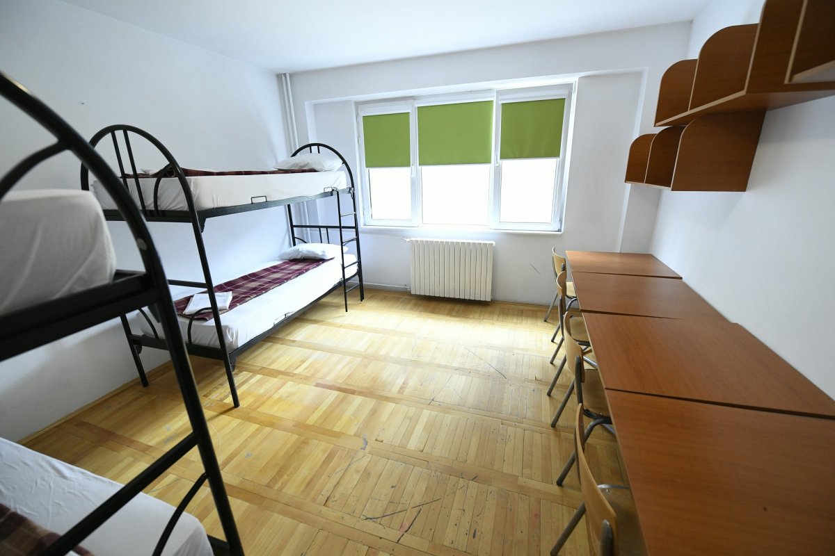 Opt din zece studenţi locuiesc în chirie 127509