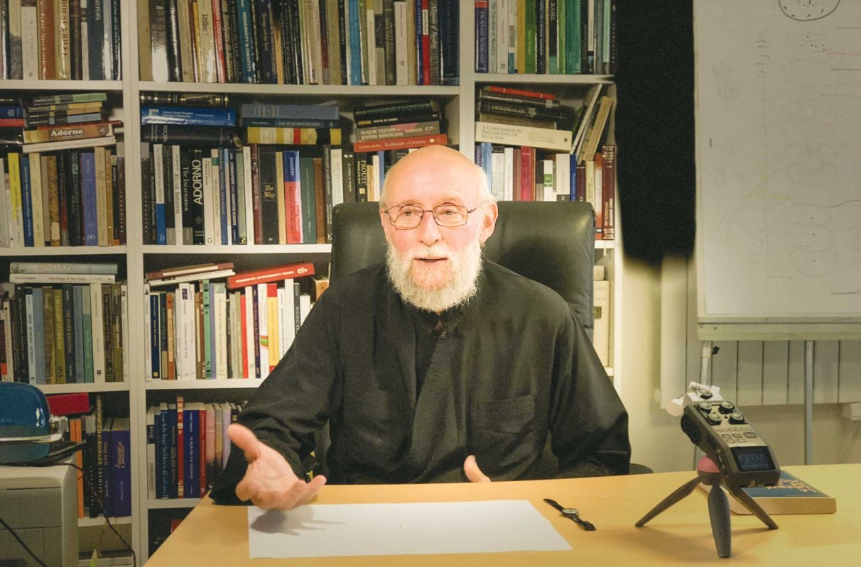 Modelul trinitar e singura soluție la criza socială de azi 127051