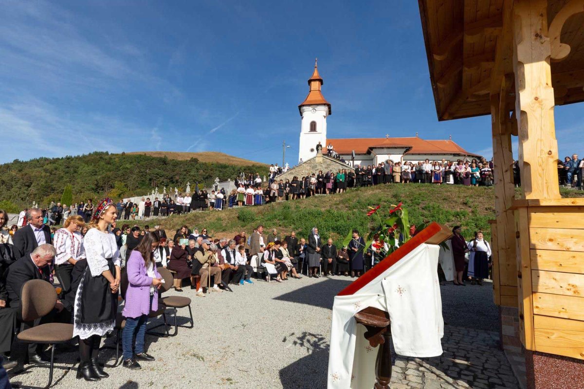 Slujiri arhiereşti în judeţul Cluj 127765