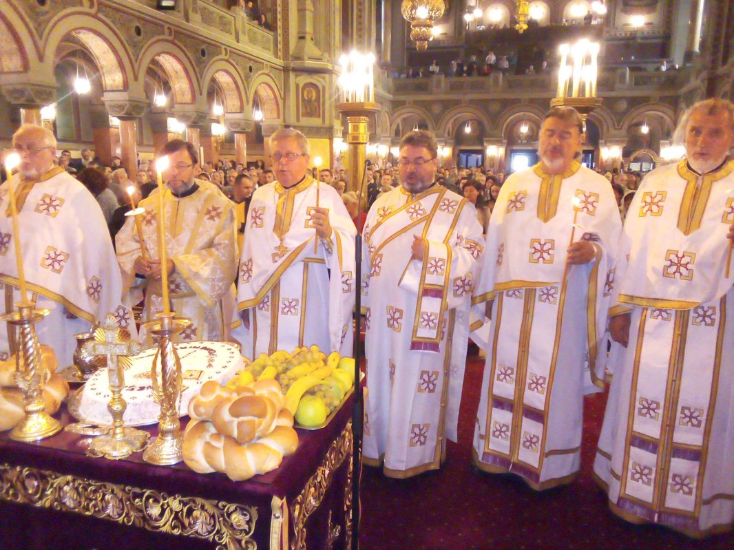 Mitropolitul Nicolae Corneanu, pomenit la Timişoara 127929