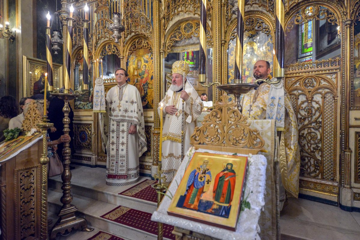 Mucenicii Ciprian şi Iustina, sărbătoriţi la Biserica Zlătari din Capitală 128003