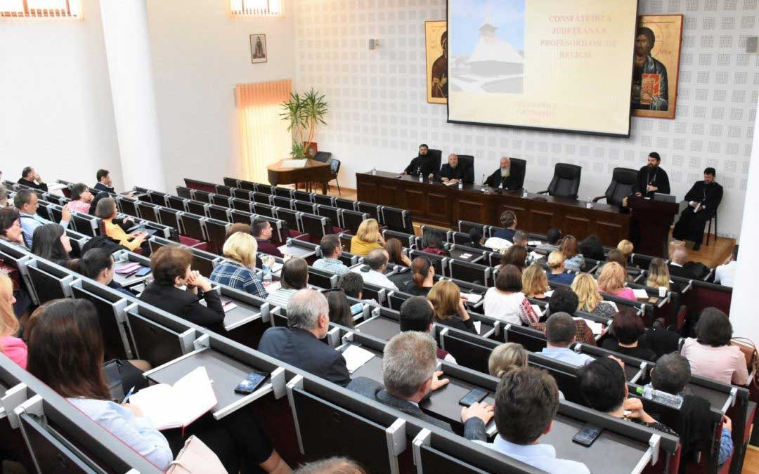 Deschiderea anului universitar la Facultatea de Teologie Ortodoxă clujeană 128213