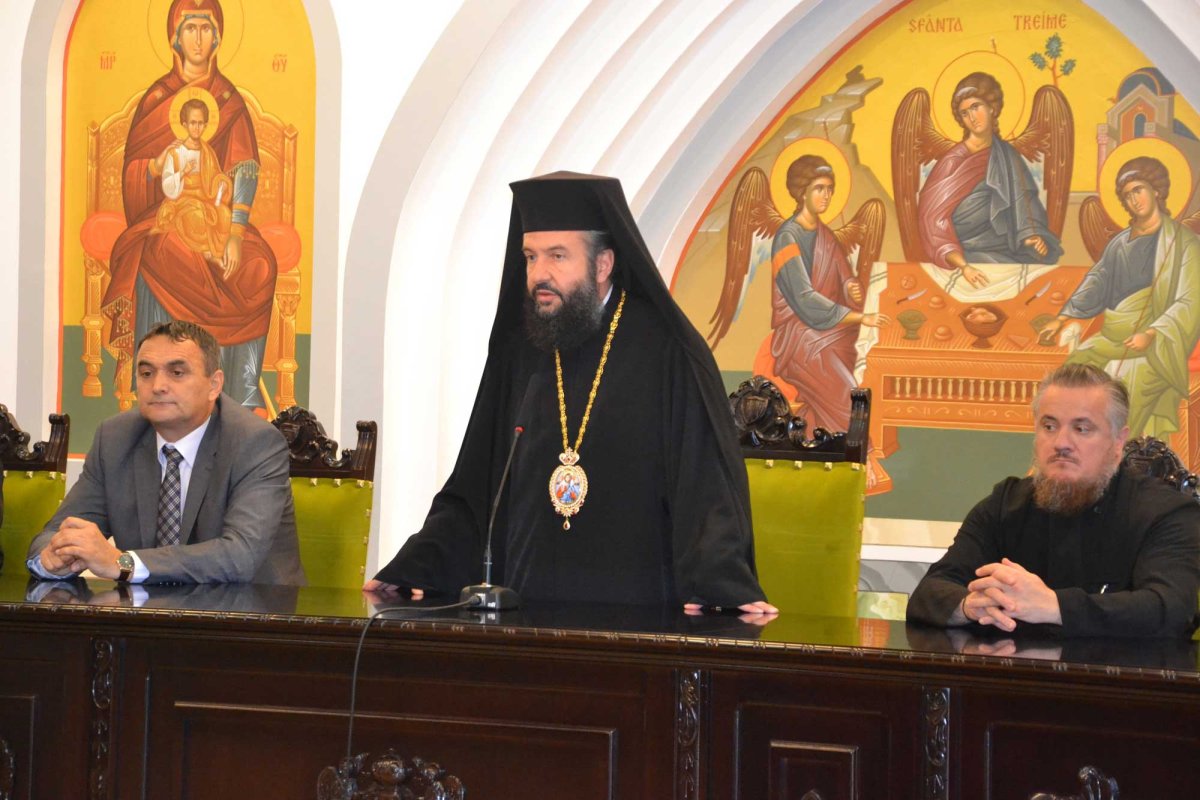 Deschiderea anului universitar pentru teologii din Caransebeș 128263