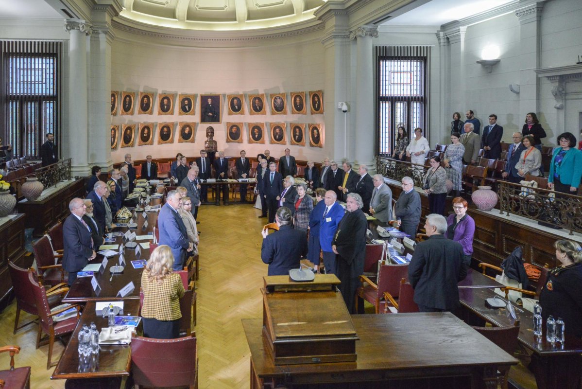 Seminar internaţional la Academia Română 128219