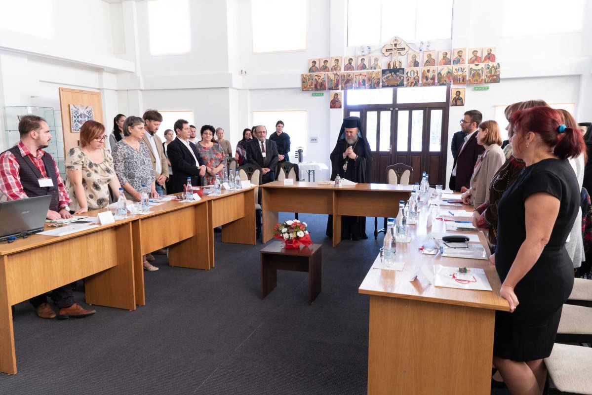 Simpozionul „Restitutio es” la muzeul eparhial din Galați 128258