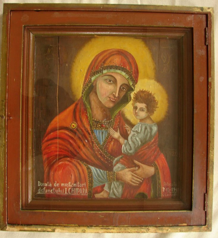 Troiţele, semn al păstrării identităţii creştine 128296