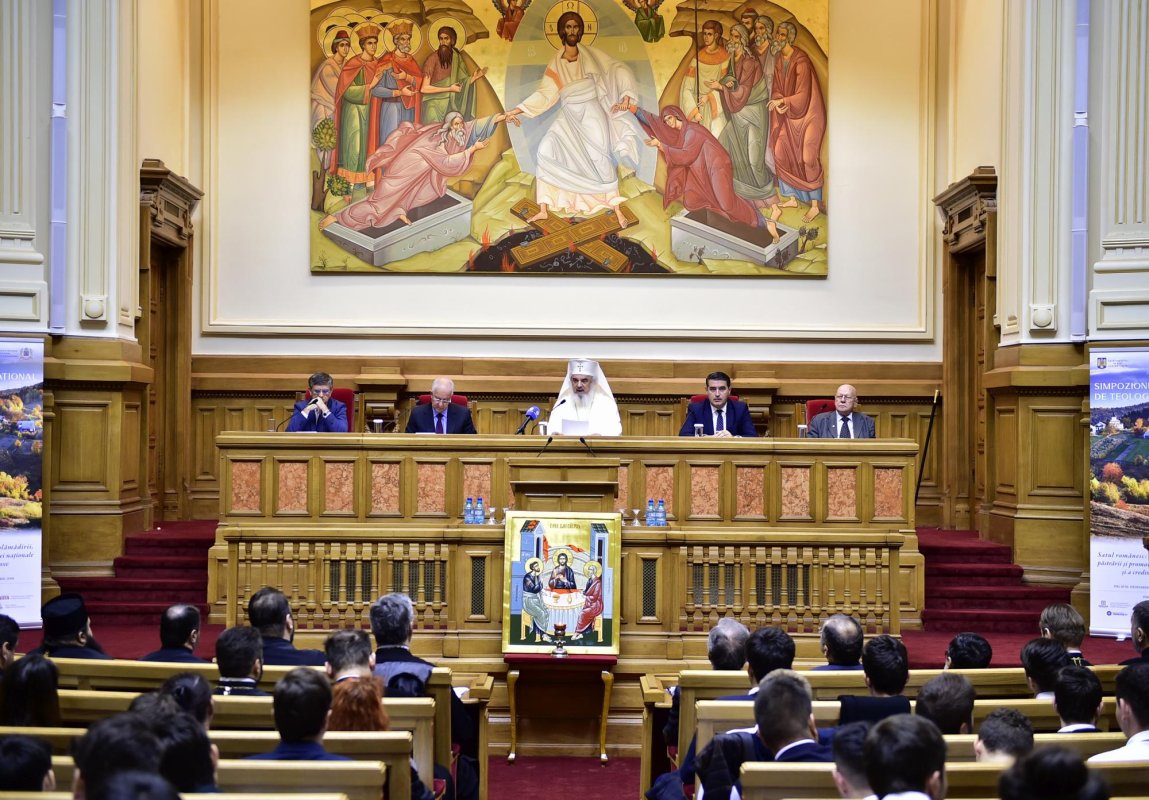 Prețuire și responsabilitate pentru valorile satului românesc 128382