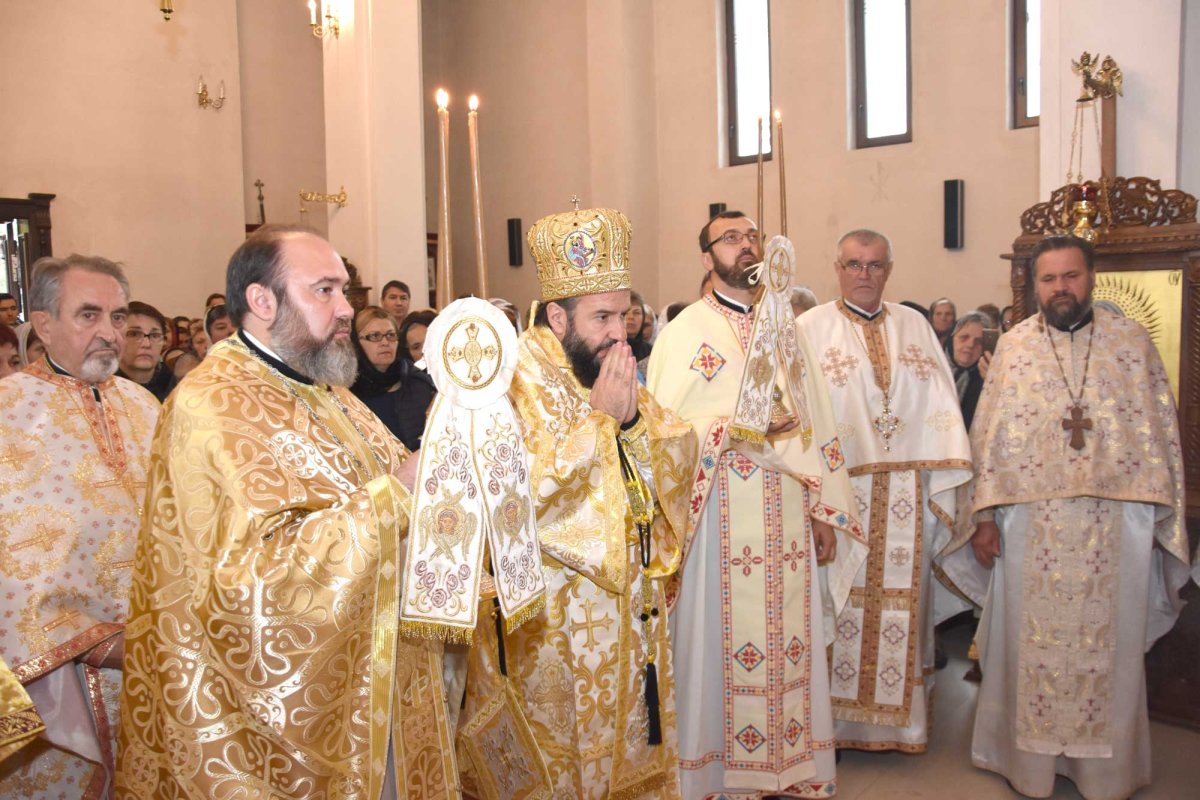 Sfințirea unui nou locaș de rugăciune din municipiul Reşiţa 128472