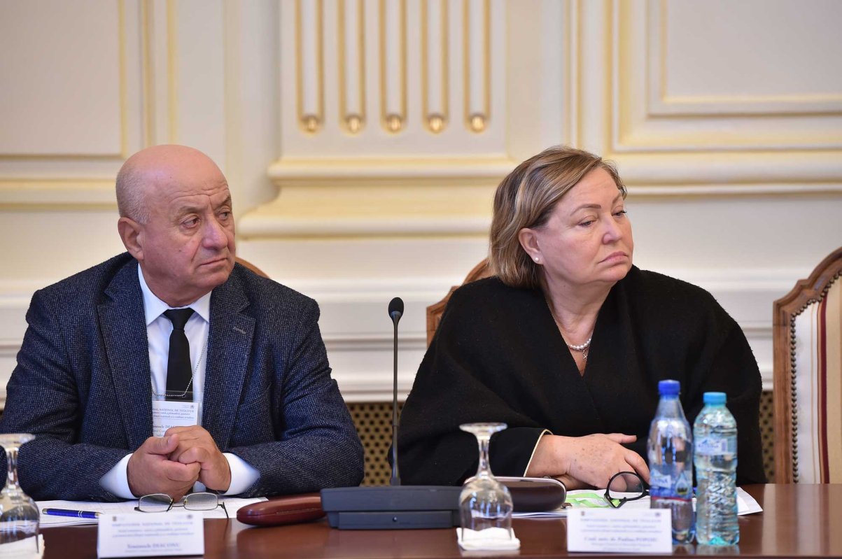 Simpozion Național de Teologie la Palatul Patriarhiei 128452