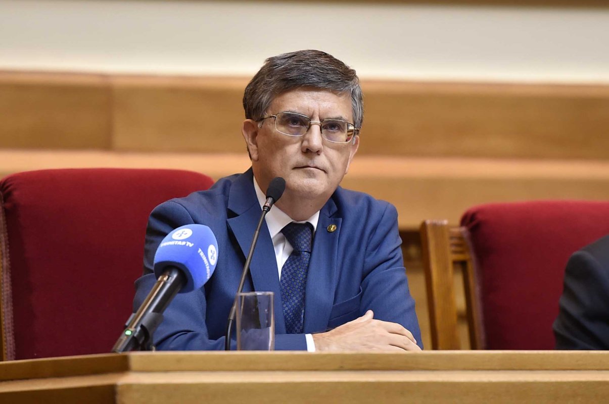 Simpozion Național de Teologie la Palatul Patriarhiei 128460