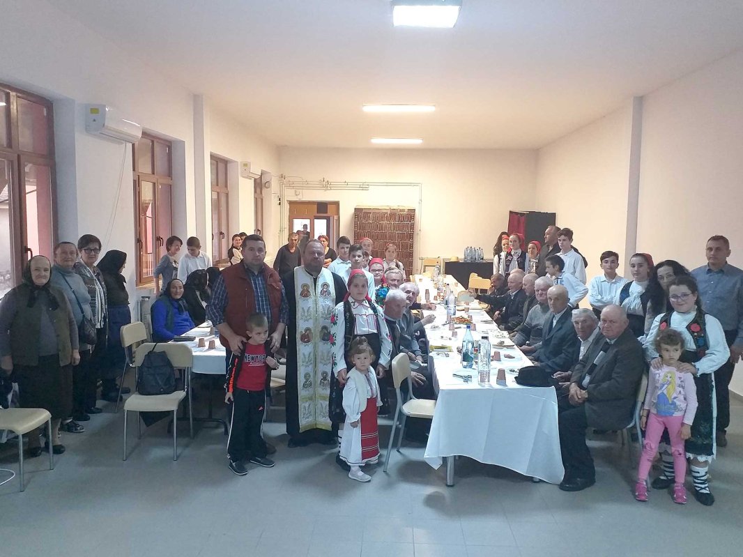 Evenimente festive destinate vârstnicilor 128497