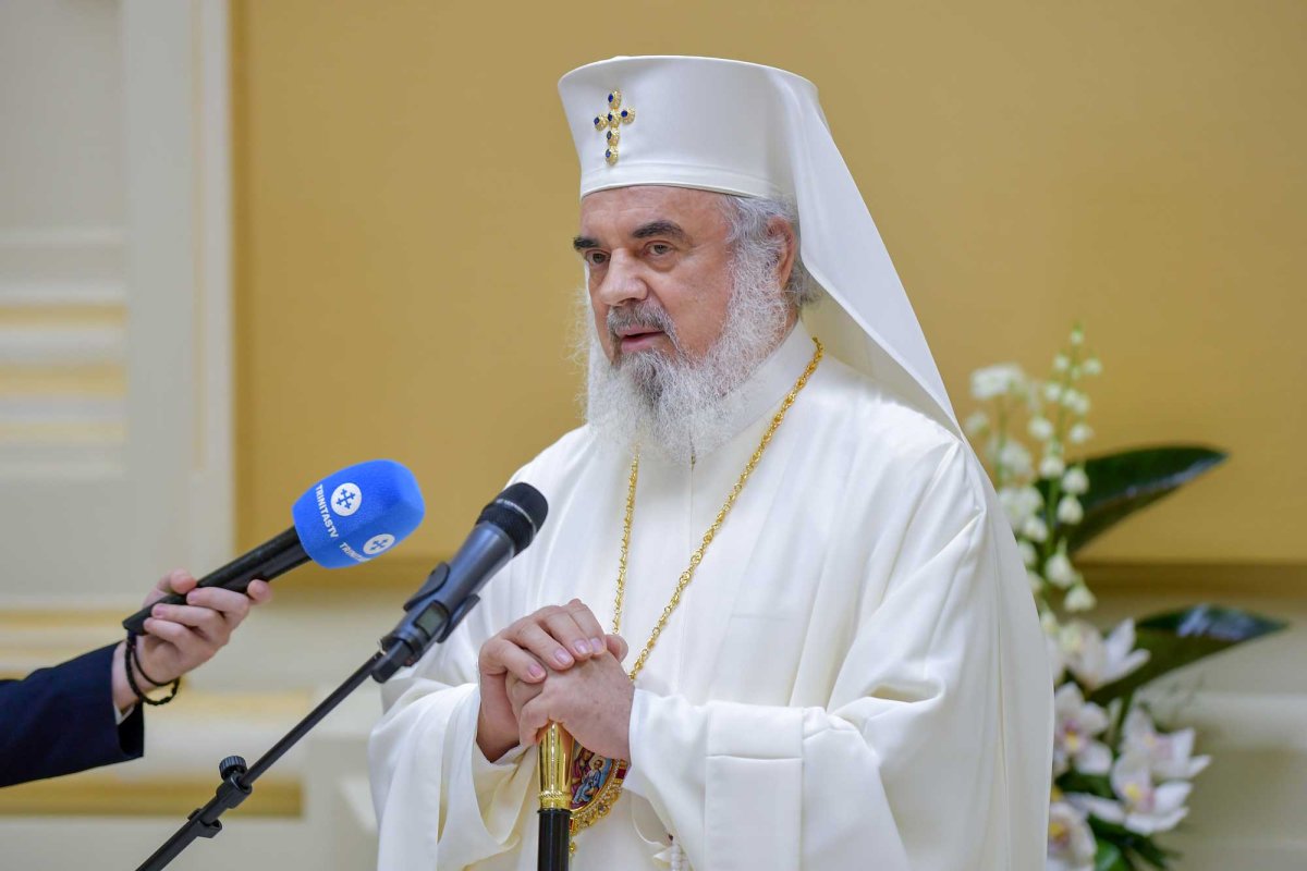 O viaţă în slujba zidirii de locaşuri sfinte 128573