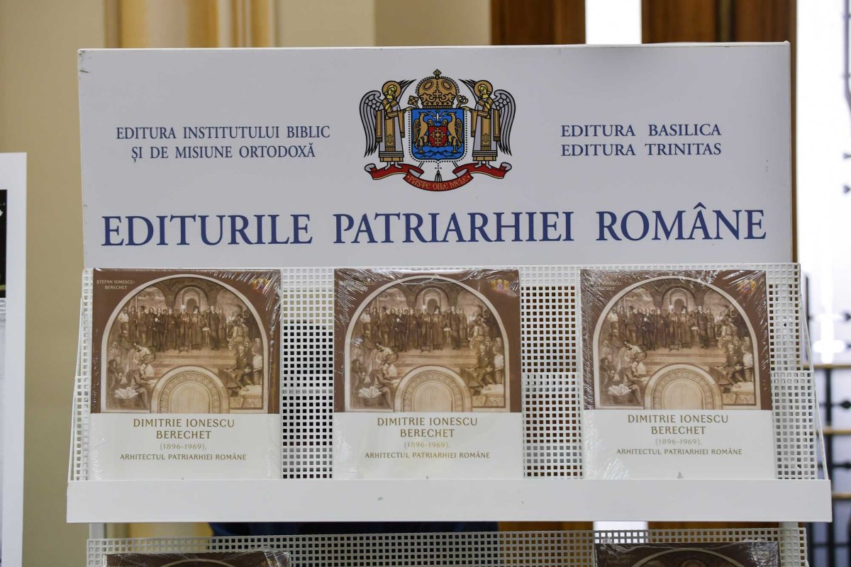 O viaţă în slujba zidirii de locaşuri sfinte 128574