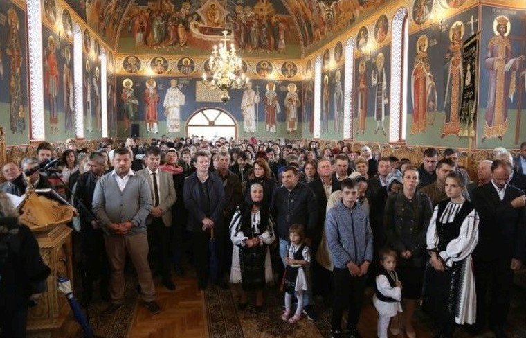 Revista presei 128767