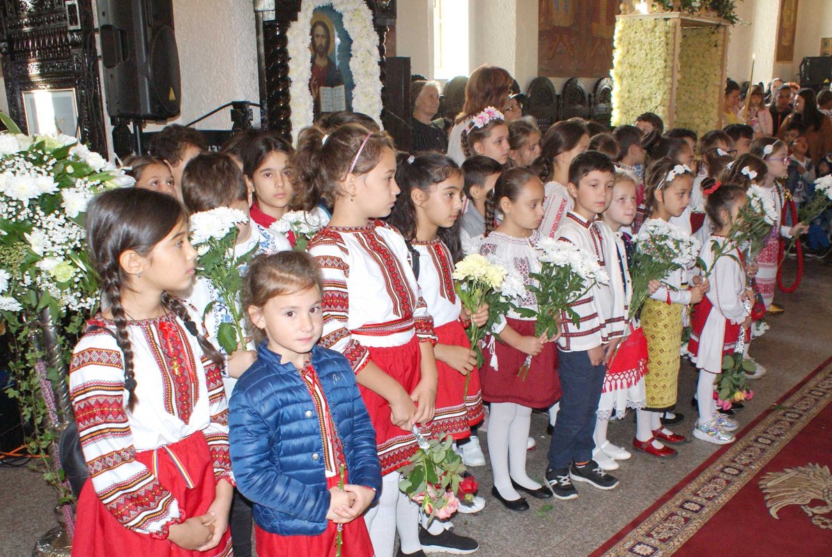 Binecuvântarea unei noi racle pentru moaștele Sfântului Nectarie 128891