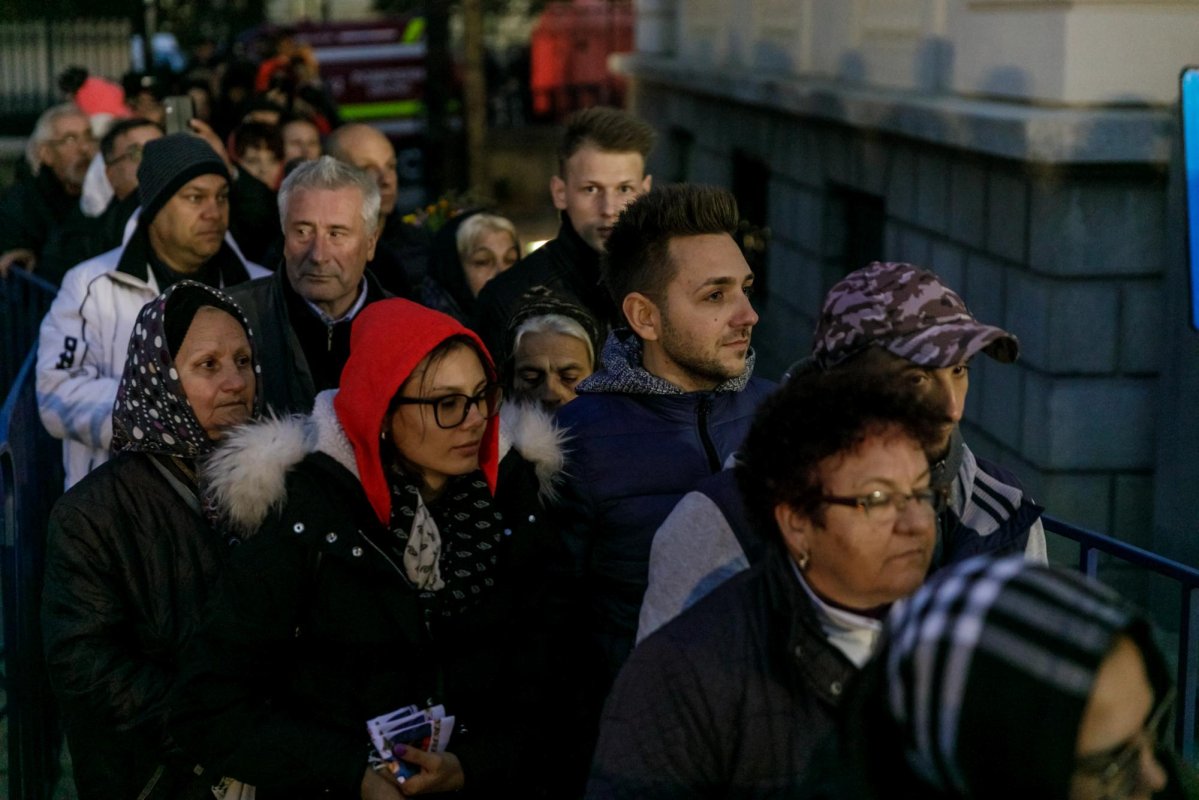 Procesiune cu moaștele Sfintei Parascheva la Iași 128809