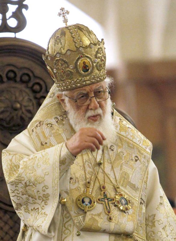 Patriarhul Georgiei, naș a peste 40.000 de prunci 128407