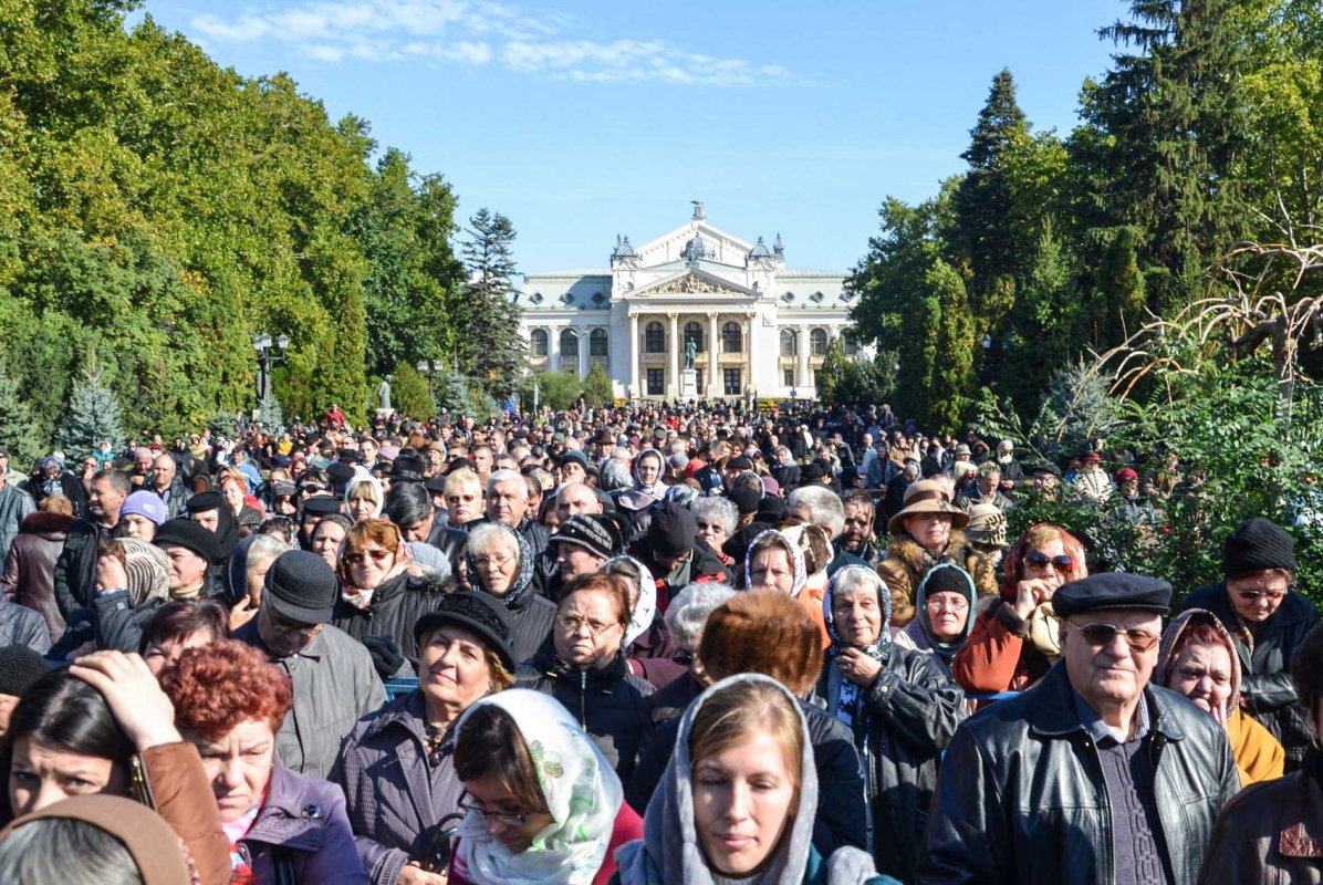 Pelerinajul la Cuvioasa Parascheva, invitație la unitate 128352