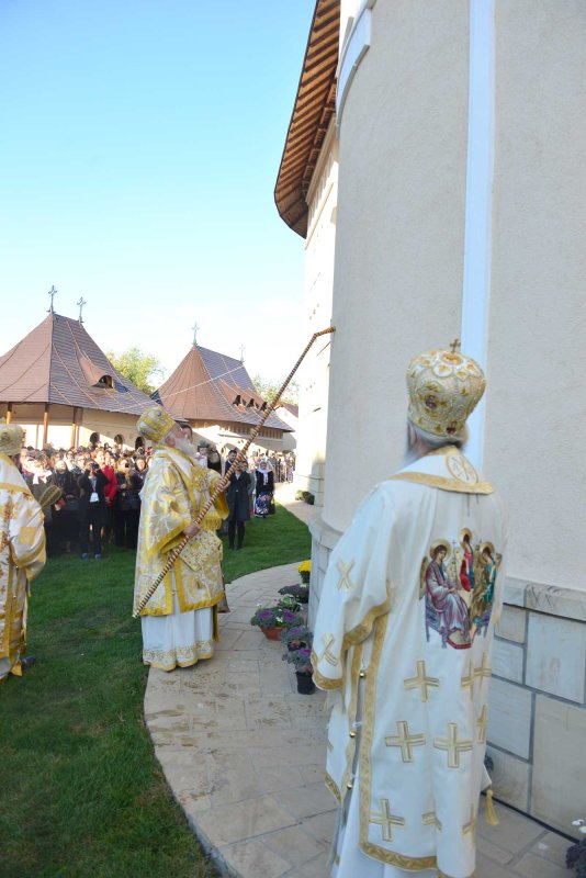 A fost sfințită Biserica „Sfântul Apostol Toma” din Iași 129050