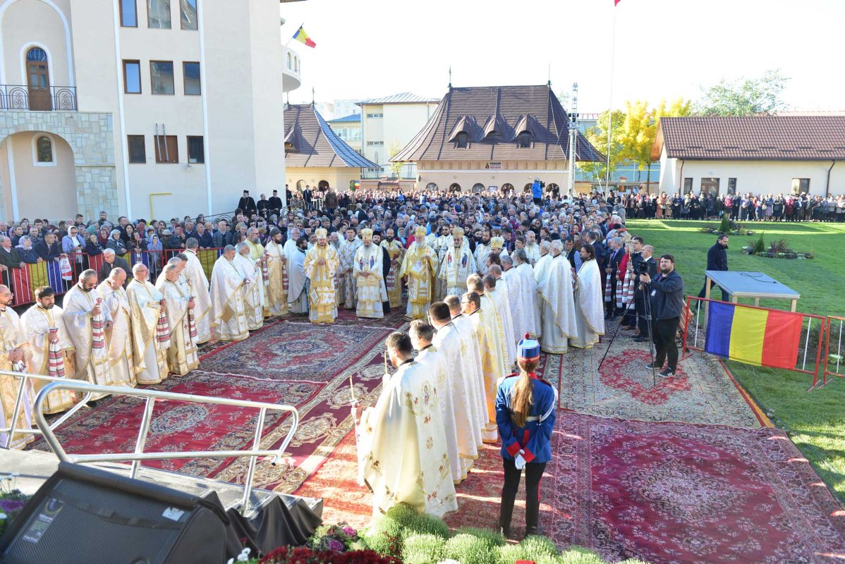 A fost sfințită Biserica „Sfântul Apostol Toma” din Iași 129052